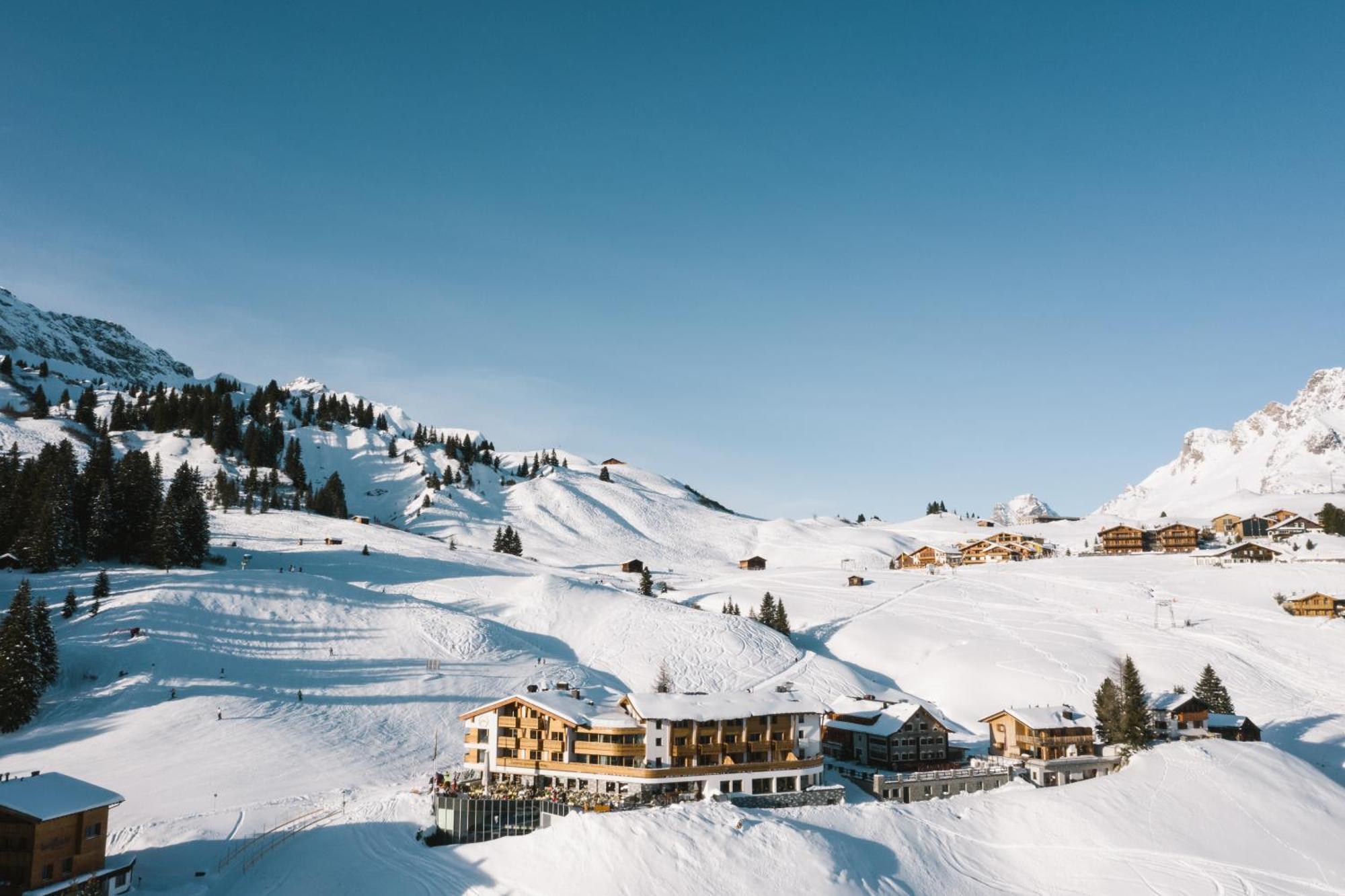 Hotel Goldener Berg Lech am Arlberg Exterior foto